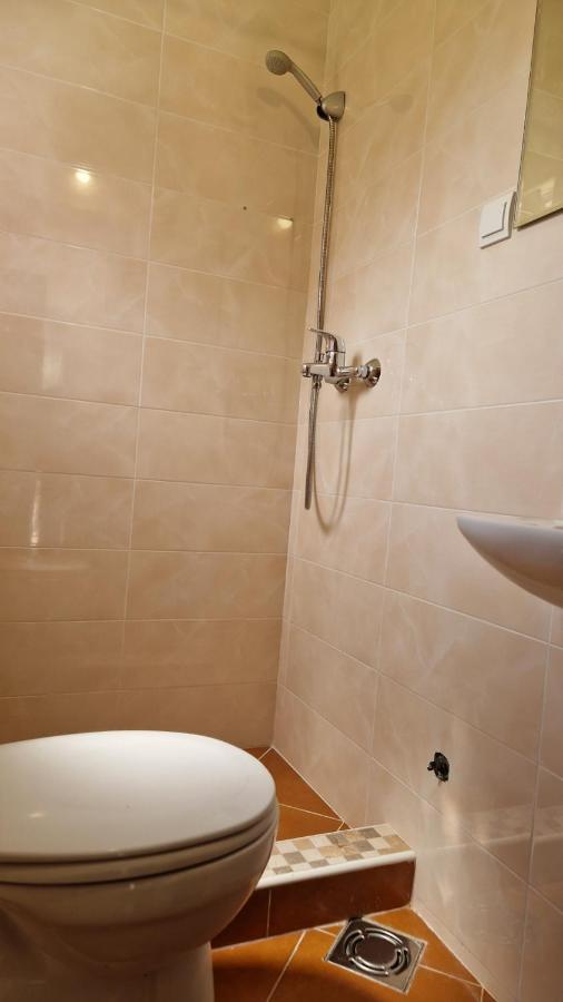 Anastasija 2 Apartment Kotor Luaran gambar