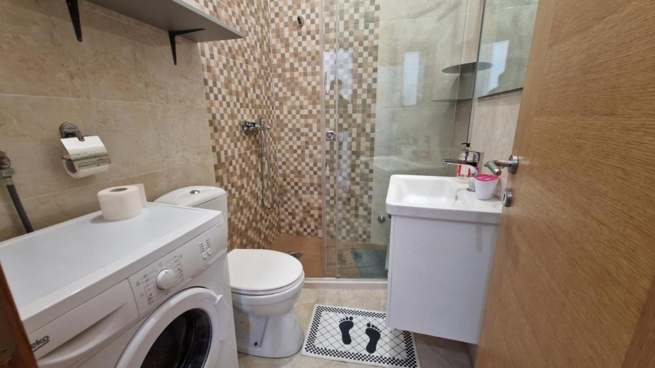 Anastasija 2 Apartment Kotor Luaran gambar